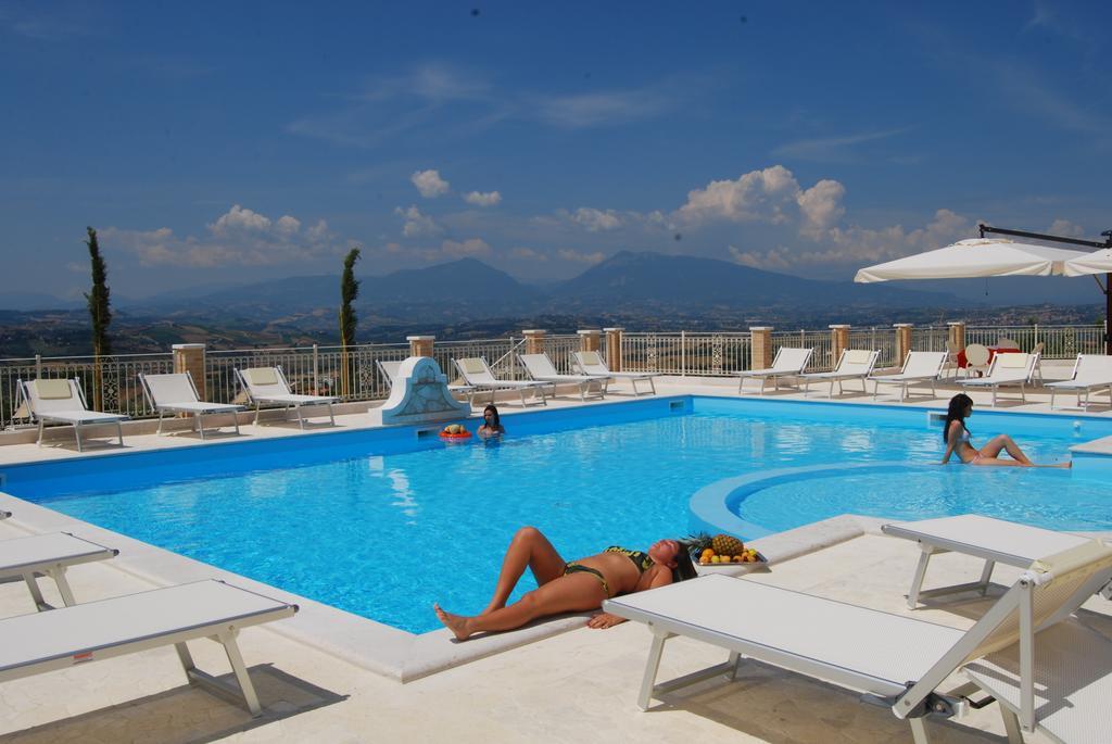 Incantea Resort Tortoreto ภายนอก รูปภาพ